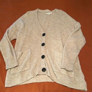 American eagle oversized cardigan. Oatmeal color. Worn only once. Size medium